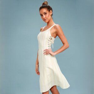 ASTR the Label Women's Elena Beige Striped Lace-up Midi Dress size L $148 NWOT